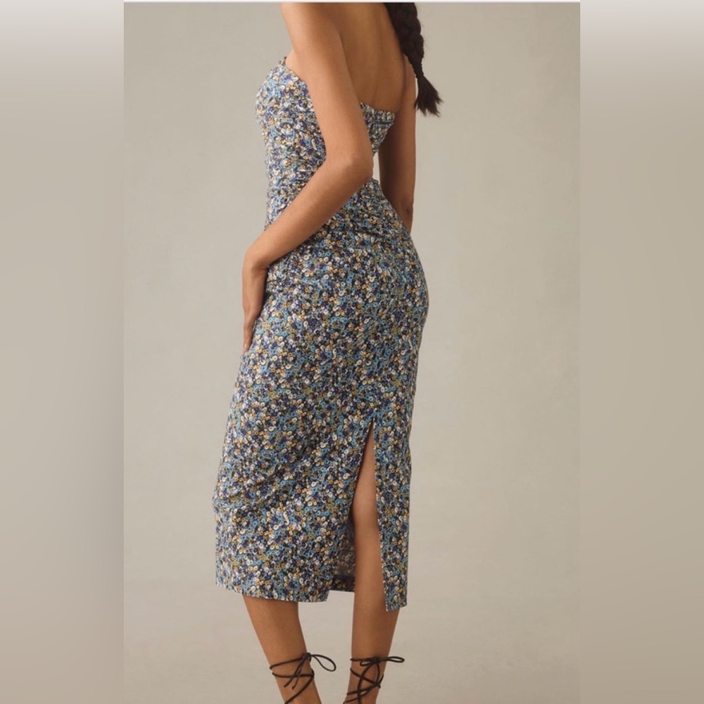 The Soleil Slim Strapless Ruched Dress from Anthropologie Blue Motif Floral M